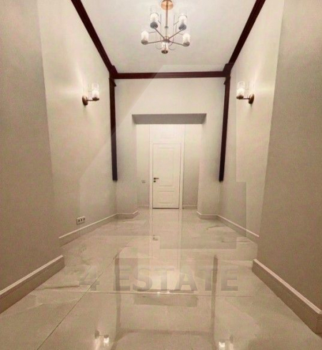 АРЕНДА ПОМЕЩЕНИЯ В ЖИЛОМ ДОМЕ, М.кРОПОТКИНСКАЯ