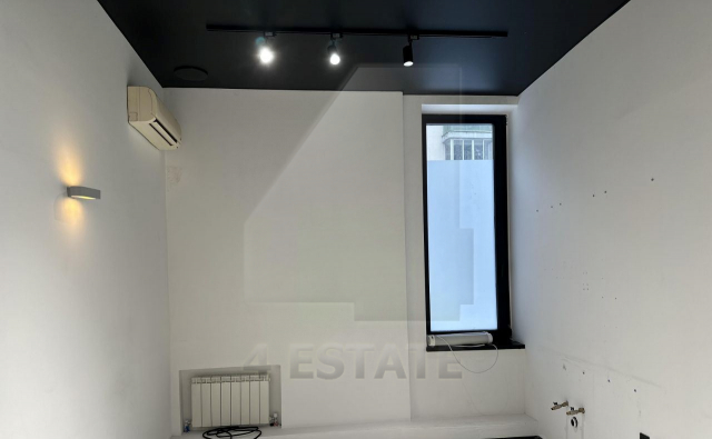 Аренда помещения под медицинский центр, м. Кропоткинская.