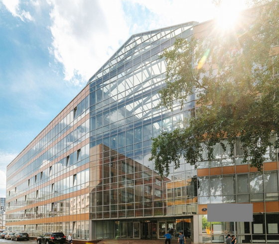 Аренда офисов в бизнес центре класса В+, м.Автозаводская.