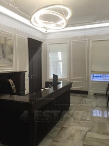 Продается презентабельный особняк, м.Смоленская.