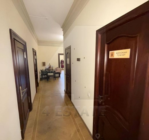 Реконструированный особняк класса В+, м.Достоевская.