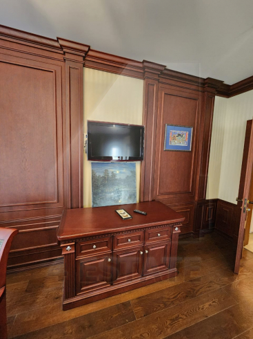 Представительский офис с мебелью в особняке класса А, м.Арбатская.