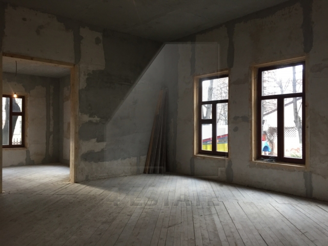 Аренда реконструированного здания класса А, м.Достоевского.