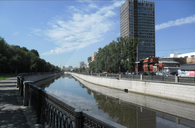 Аренда офиса в бизнес центре класса В, м.Электрозаводская.