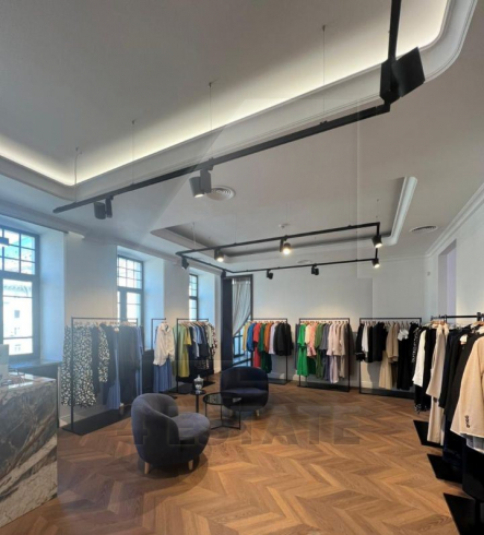 Бизнес-центр "Дом Булгакова", м.Маяковская.