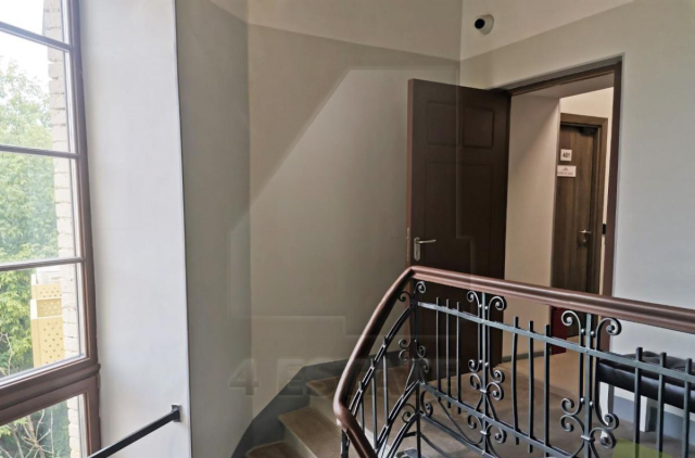 Аренда дизайнерского офиса в БЦ класса В+, м.Новокузнецкая.