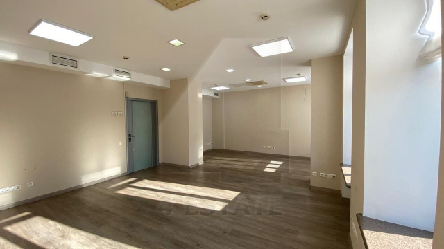 Аренда офисов в бизнес центре класса А, м.Полянка.