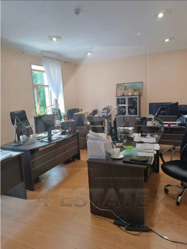 Аренда офисов в представительском особняке класса А, м.Трубная.