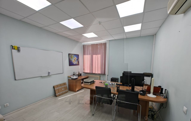 Аренда офиса в здание класса В+, м. Новослободская.