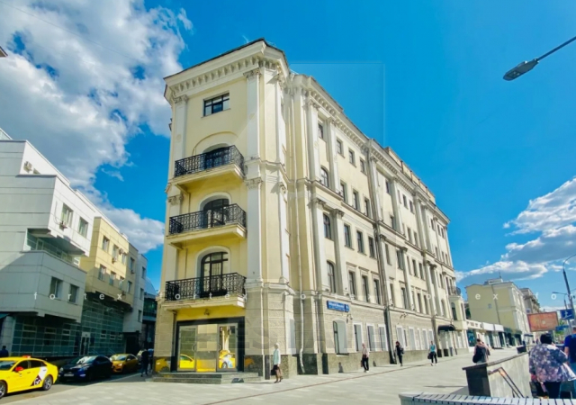 Аренда офисов в бизнес центре класса А, м.Полянка.