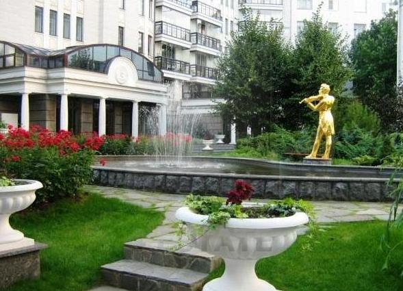 Представительский офис с отдельным входом, м.Смоленская.