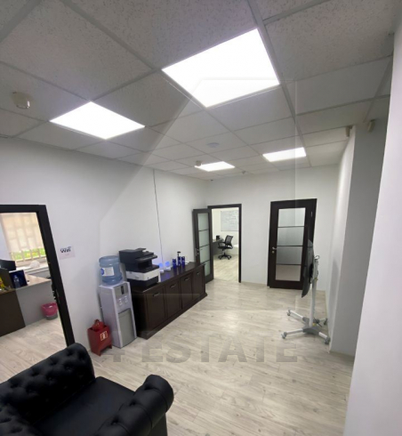 Офис с отдельным входом, м.Маяковская