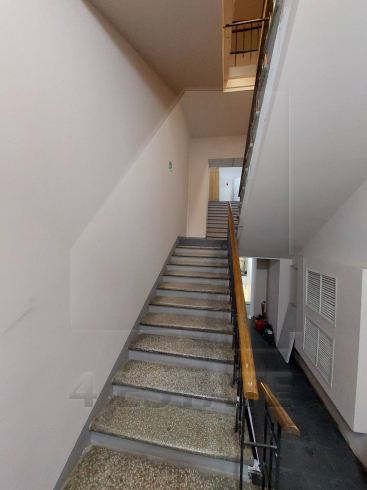 Аренда отдельно стоящего особняка с большой территорией, м.Динамо.