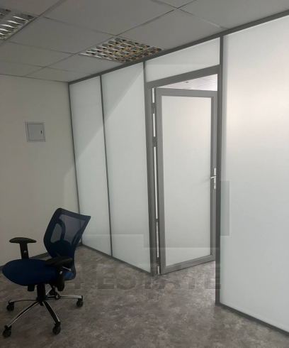 Аренда офисов в бизнес центре класса В+, м.ВДНХ.