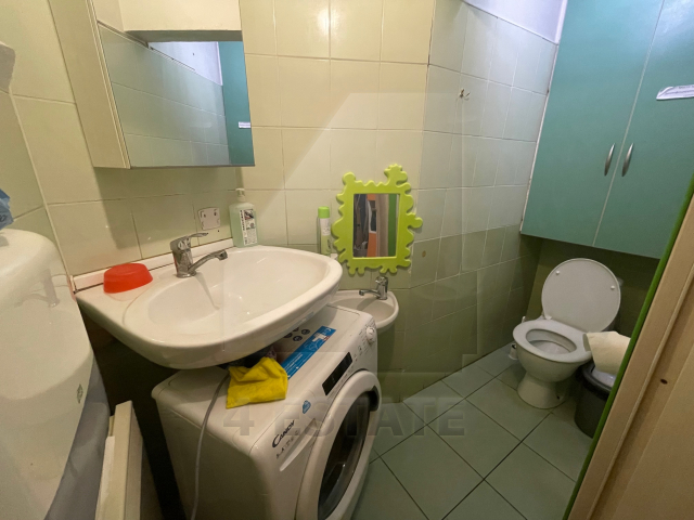 Продажа помещения с отдельным входом в особняке класса А, м.Арбатская.