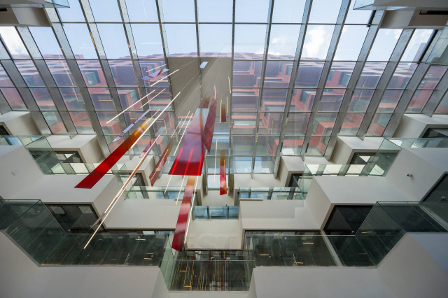 Продажа ритейла и офисов в элитном ЖК "RED 7", м.Красные ворота.