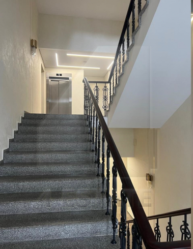 Готовые офисы в бизнес-центре класса A, м. Театральная.