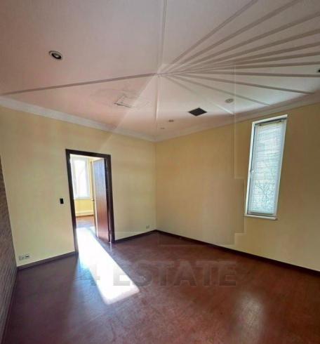 Бизнес-центр "Алексеевский дом", м.Кропоткинская.