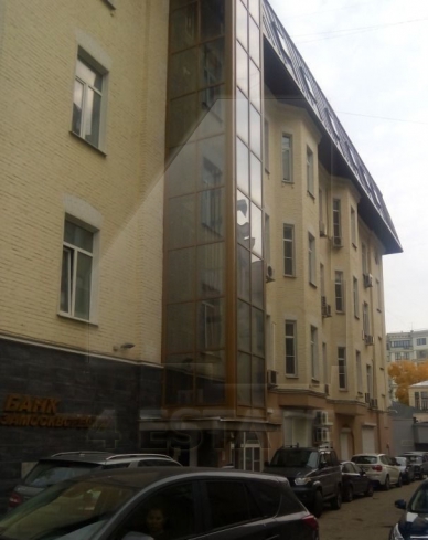Аренда офисного и банковского помещения в особняке, м.Полянка.