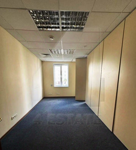 Бизнес-центр "Алексеевский дом", м.Кропоткинская.