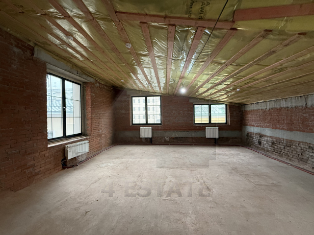 Аренда здания с отдельным входом, м.Парк культуры.