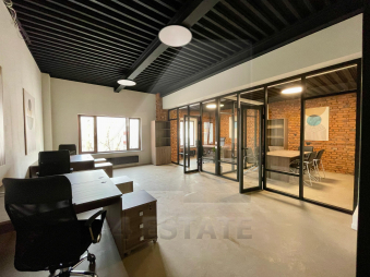 Аренда в реконструированном особняке класса А, в стиле ЛОФТ, м.Серпуховская.