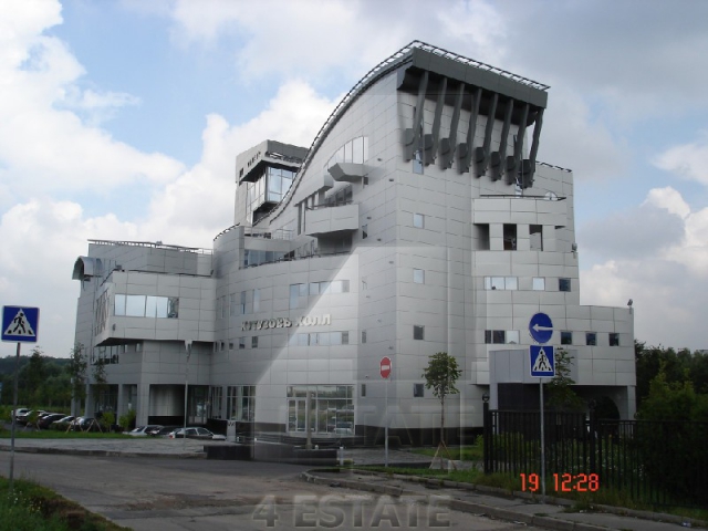 Продажа офиса в бизнес центре класса А(арендный бизнес), м. Университет.