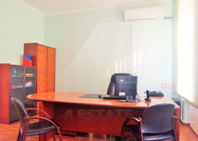 Аренда офисного и банковского помещения в особняке, м.Полянка.