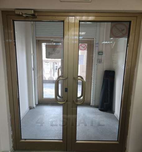 Аренда помещение свободного назначения с отд. входом, м.Новослободская.