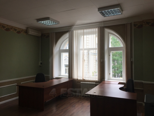 Презентабельные офисы в отреставрированном особняке класса А, м.Арбатская.