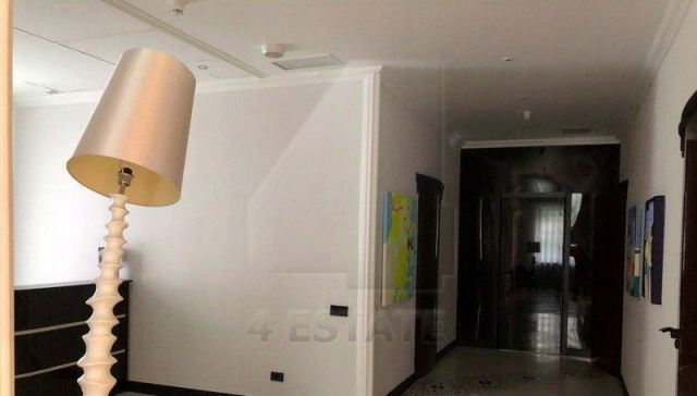 Аренда особняка класса В+, м.Баррикадная.