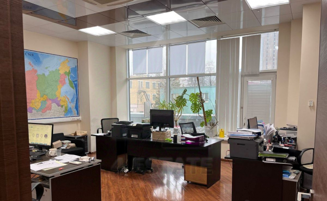 Аренда офисов в бизнес центре "Хамелеон" м. Рязанский проспект.