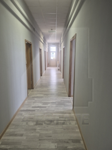 Офисное здание классса В, м. Улица 1905 г.