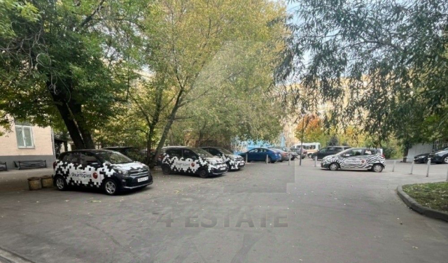 Аренда торгового помещения в особняке класса А, м.Новослободская.