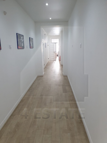 Помещение с отдельным входом, м.Курская.