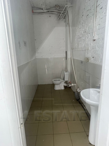 Аренда помещение свободного назначения с отд. входом, м.Маяковская.