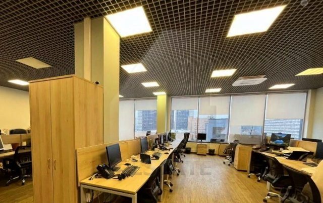 Бизнес-центр "Галерея 76" м.Калужская.