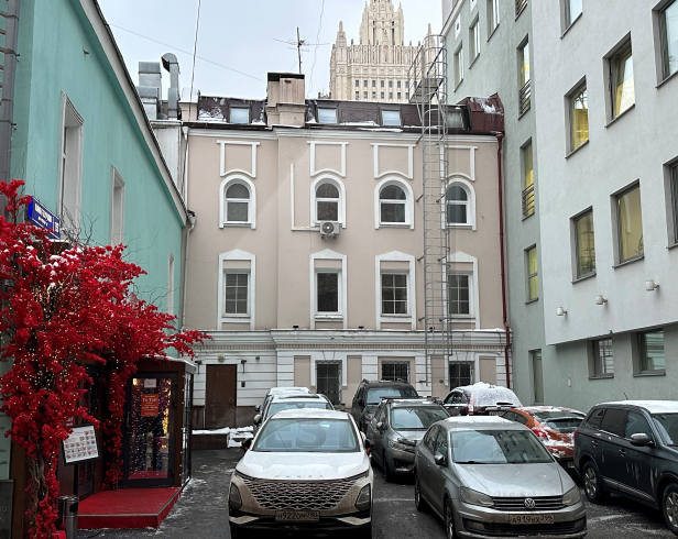 Аренда особняка класса В+, м.Смоленская.