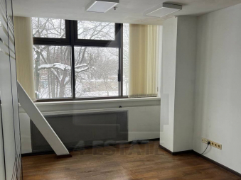 Аренда офисов в бизнес центре класса В+, м.ВДНХ.