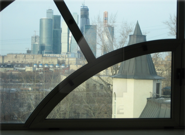 Продажа презентабельного особнякового комплекса, м.Спортивная.