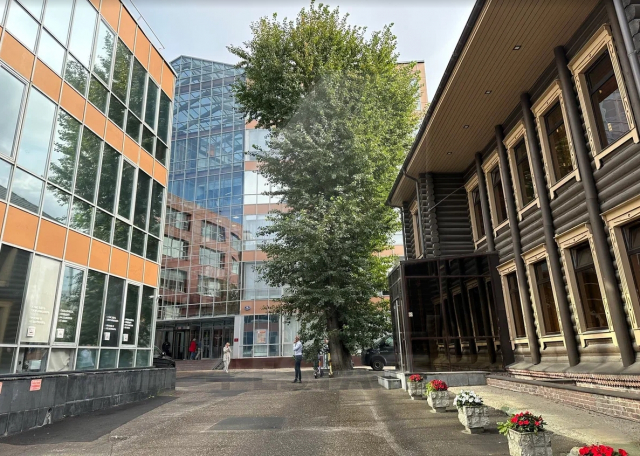 Продажа особняка класса В+ (не памятник), м.Автозаводская.