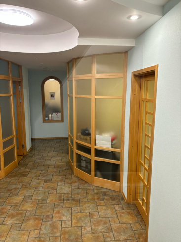 Представительский офис с отд. входом, м.Трубная.