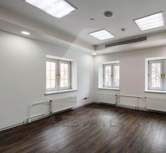 Исторический особняк класса А, м.Баррикадная.