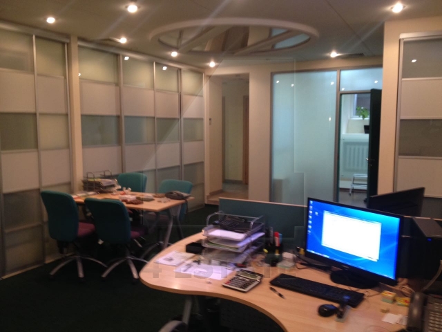 Презентабельный офис с отдельным входом и мебелью, м.Арбатская.
