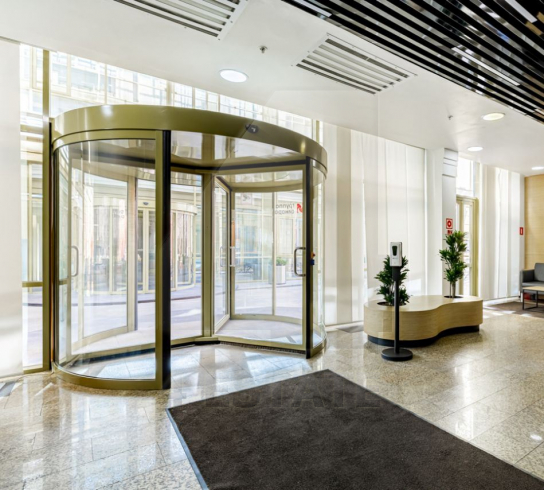 Аренда офисов в бизнес-центре класса А+ "Ивановская горка", м. Китай город.