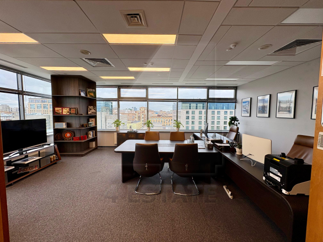 Бизнес-центр "Ducat Place III" м.Маяковская.