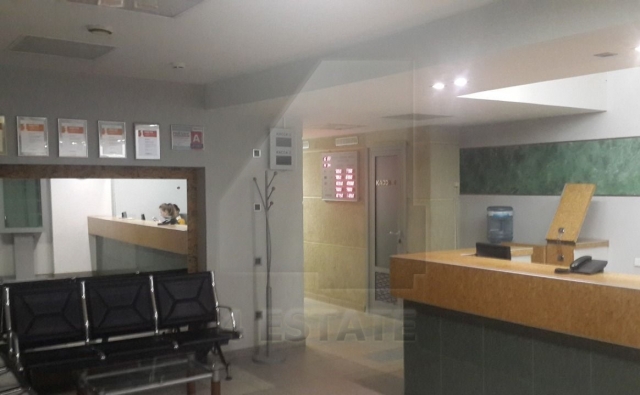 Продажа банковского офиса с отдельным входом, м.Баррикадная.