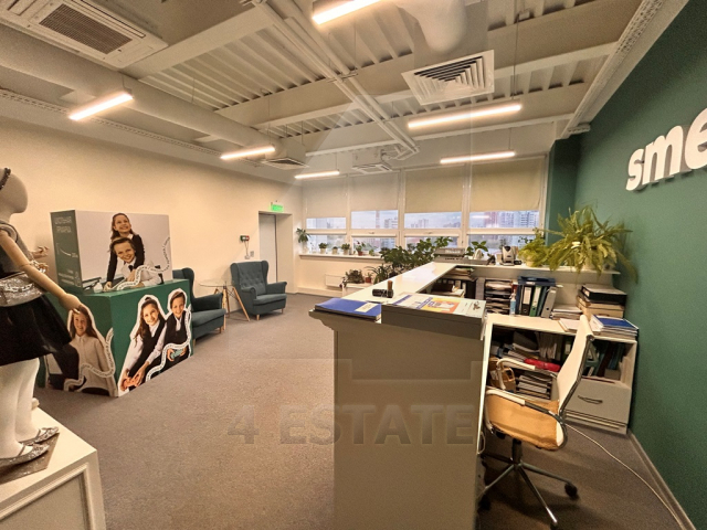 Бизнес-центр "Смена", м.Ботанический сад