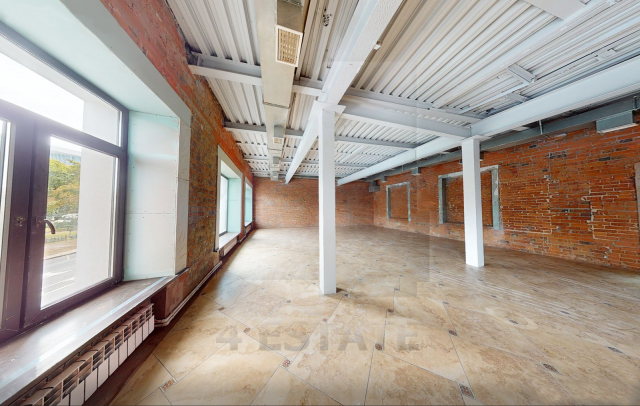 Торговая площадь с отд. входом (можно общепит), м.Добрынинская.