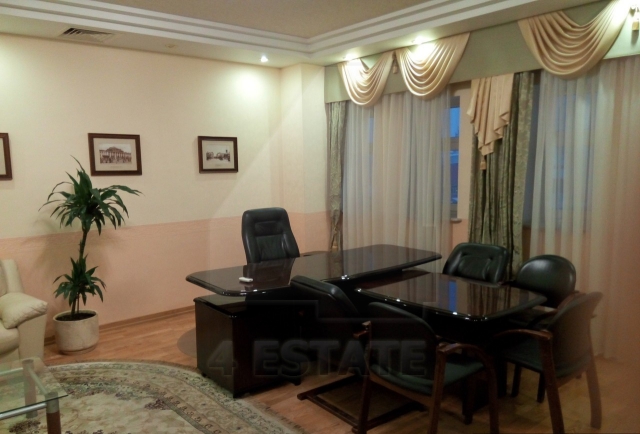 Презентабельные офисы в бизнес центре класса В+, м.Павелецкая.